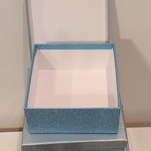 Nesting Gift Boxes - Picture 3 of 3